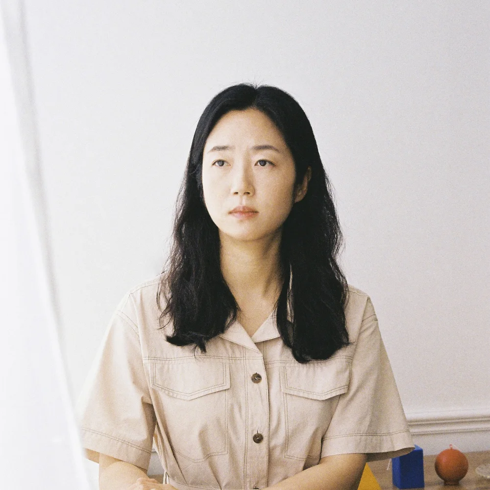 Forfatterfoto - Hwang Bo-reum (2) - Foto: Jimin Seong / Clayhouse