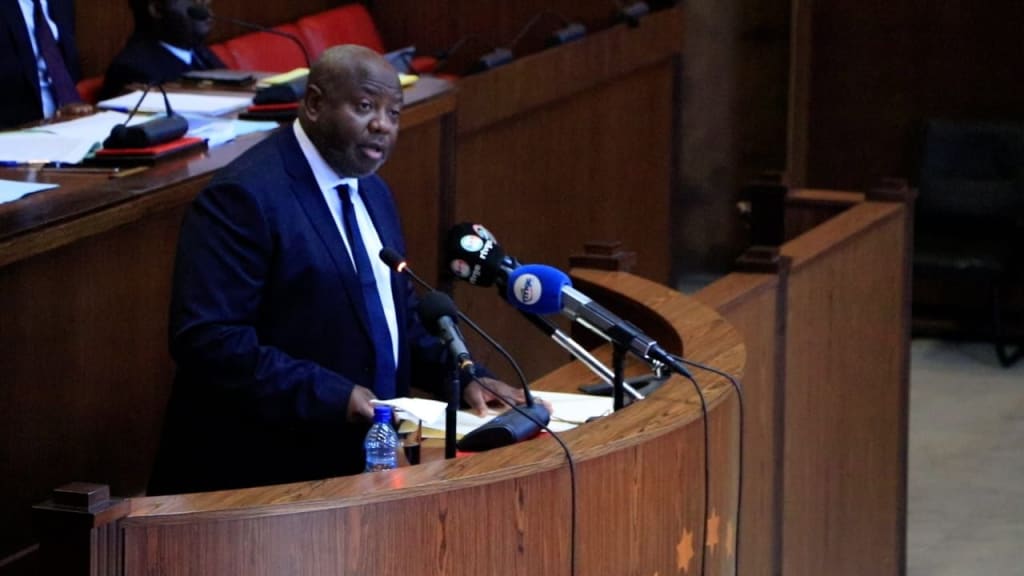Manuel Osa Nsue, Primer ministro del gobierno en la Cámara de los Diputados durante la presentación de los Presupuestos Generales del Estado para el ejercicio económico 2027. Foto Gabinete de prensa del P.M