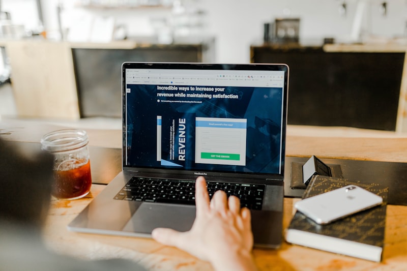 Finance & Fintech Industry Segment - Dive Brain Consulting