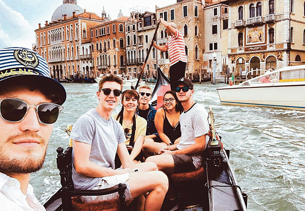 Tour in United Kingdom