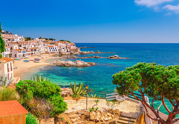 Tutor in Spain
