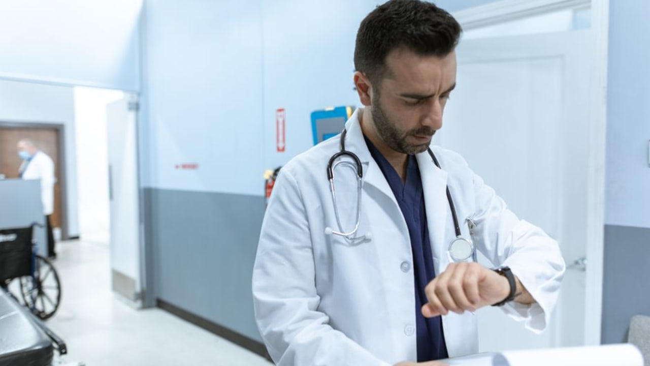 clinic CMO registration checklist — Is Your Clinic Ready for 2026? Your CMO Registration Checklist | Register Clinic