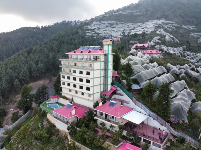 Hilltop Resort Narkanda seen from the approach road