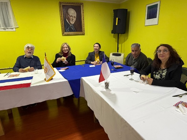 ROTARY CLUB CHUQUICAMATA - Foto 2