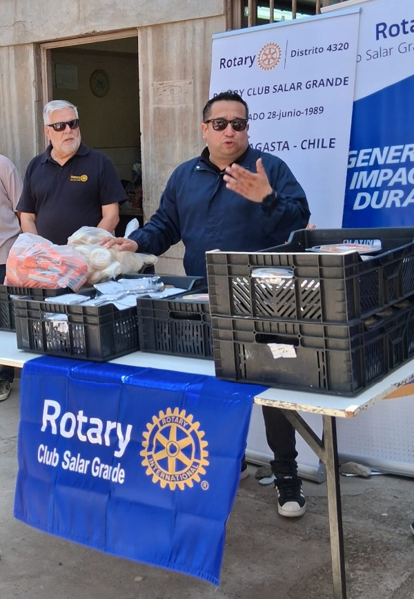 ROTARY CLUB SALAR GRANDE - Foto 5