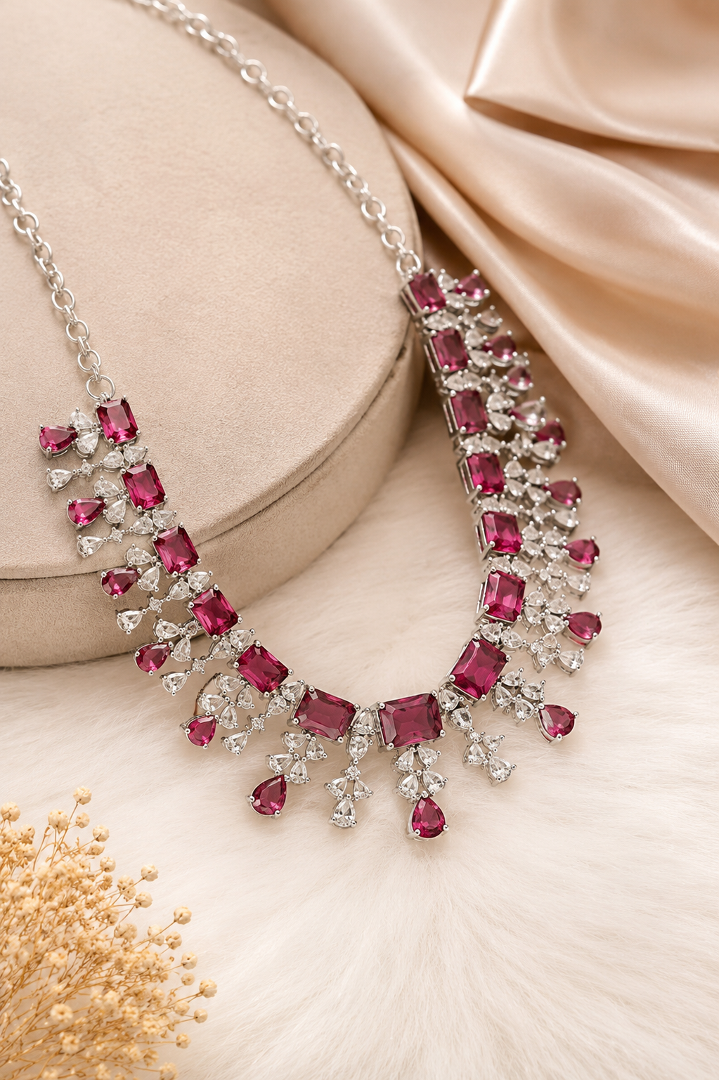 Luxury Jewellery & Chains