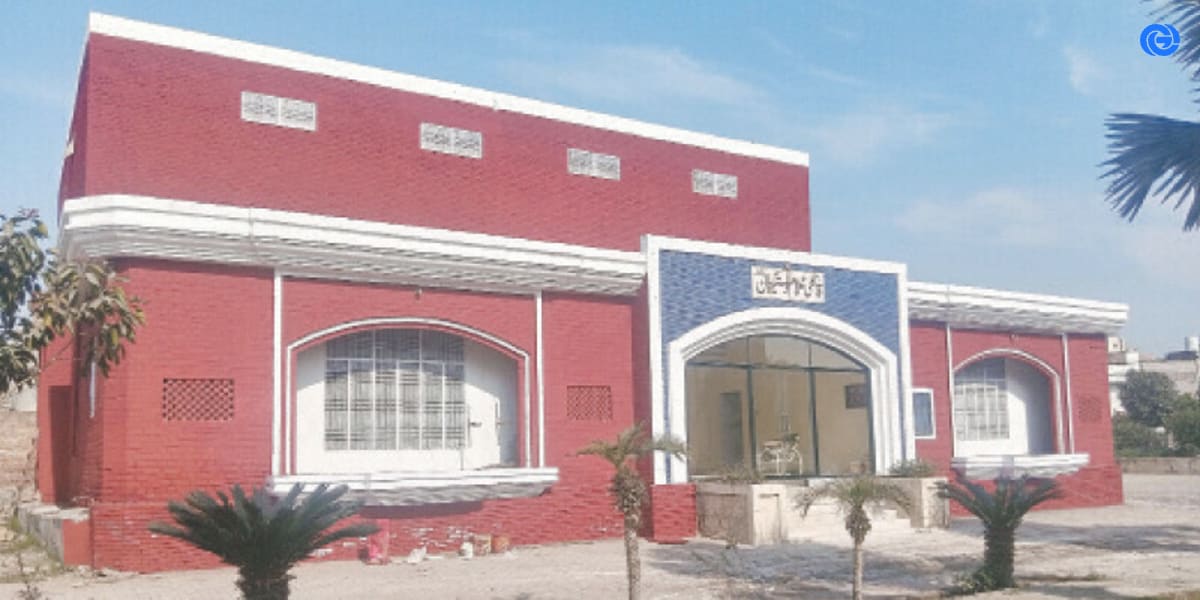 Picture of Chiniot Gymkhana Club by Dawn