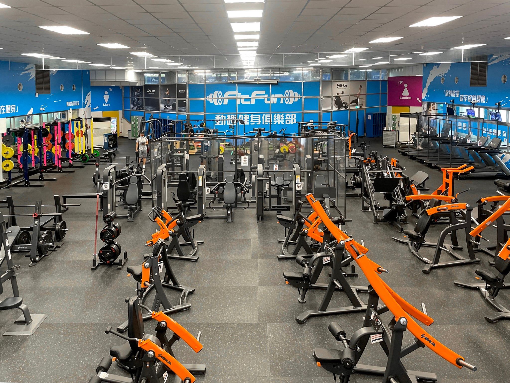 動趣健身俱樂部-泰山體育館