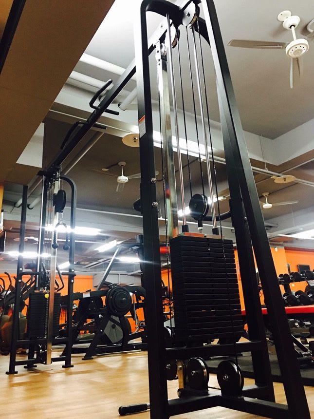 力邁斯健身運動廣場