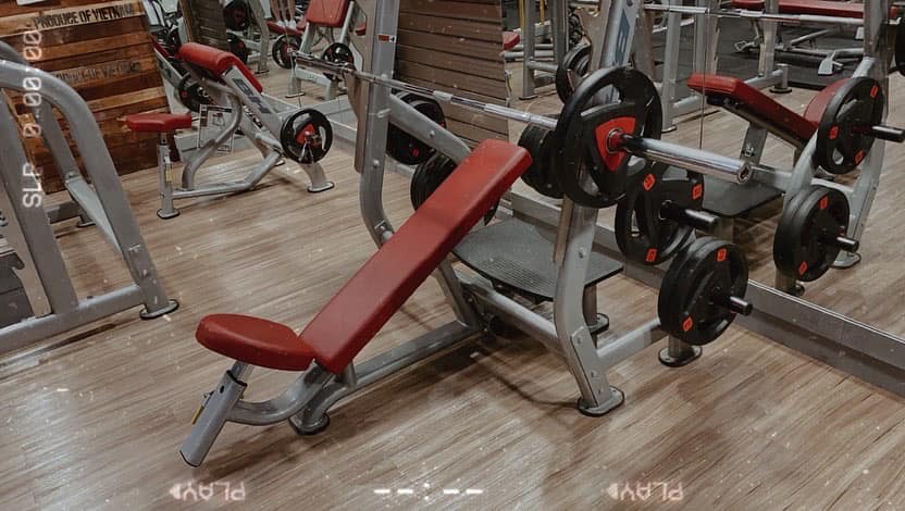 勁能健身俱樂部