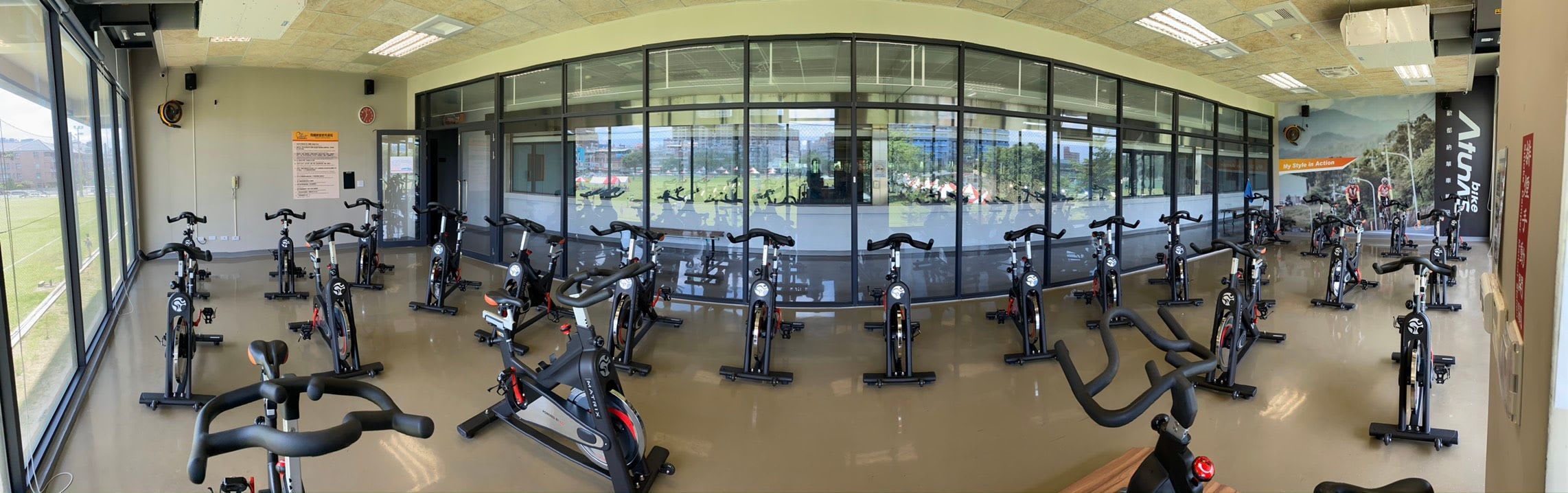 朝馬國民運動中心        