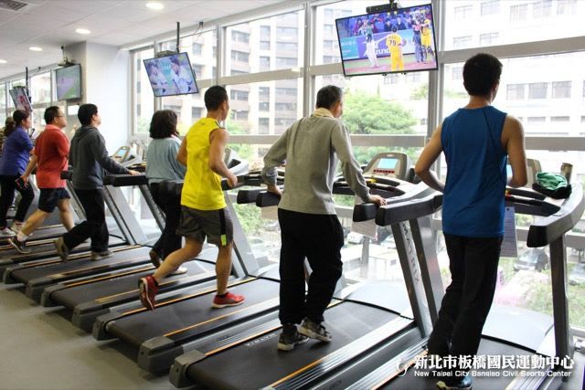 新北市板橋國民運動中心