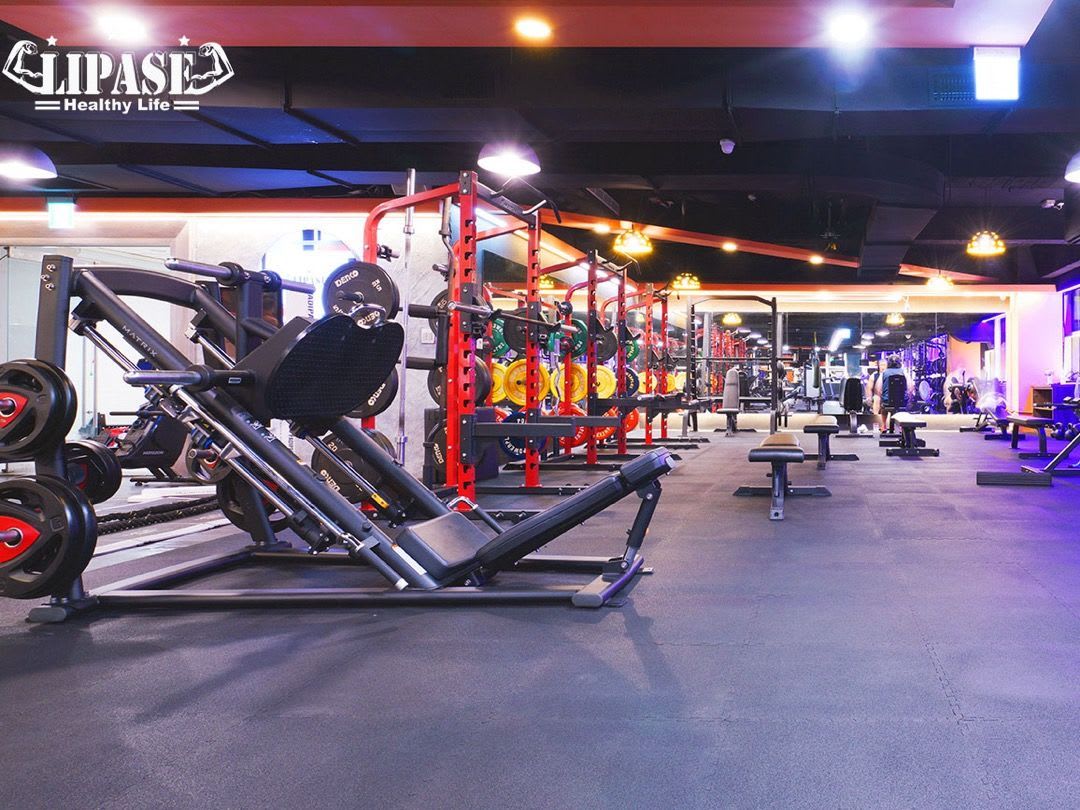 萊沛斯運動生活館 豐原館｜單次入場、月費；豐原區器材最齊全、團課最多元健身房