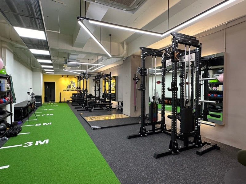 石中健｜肌力體能訓練空間 經國店