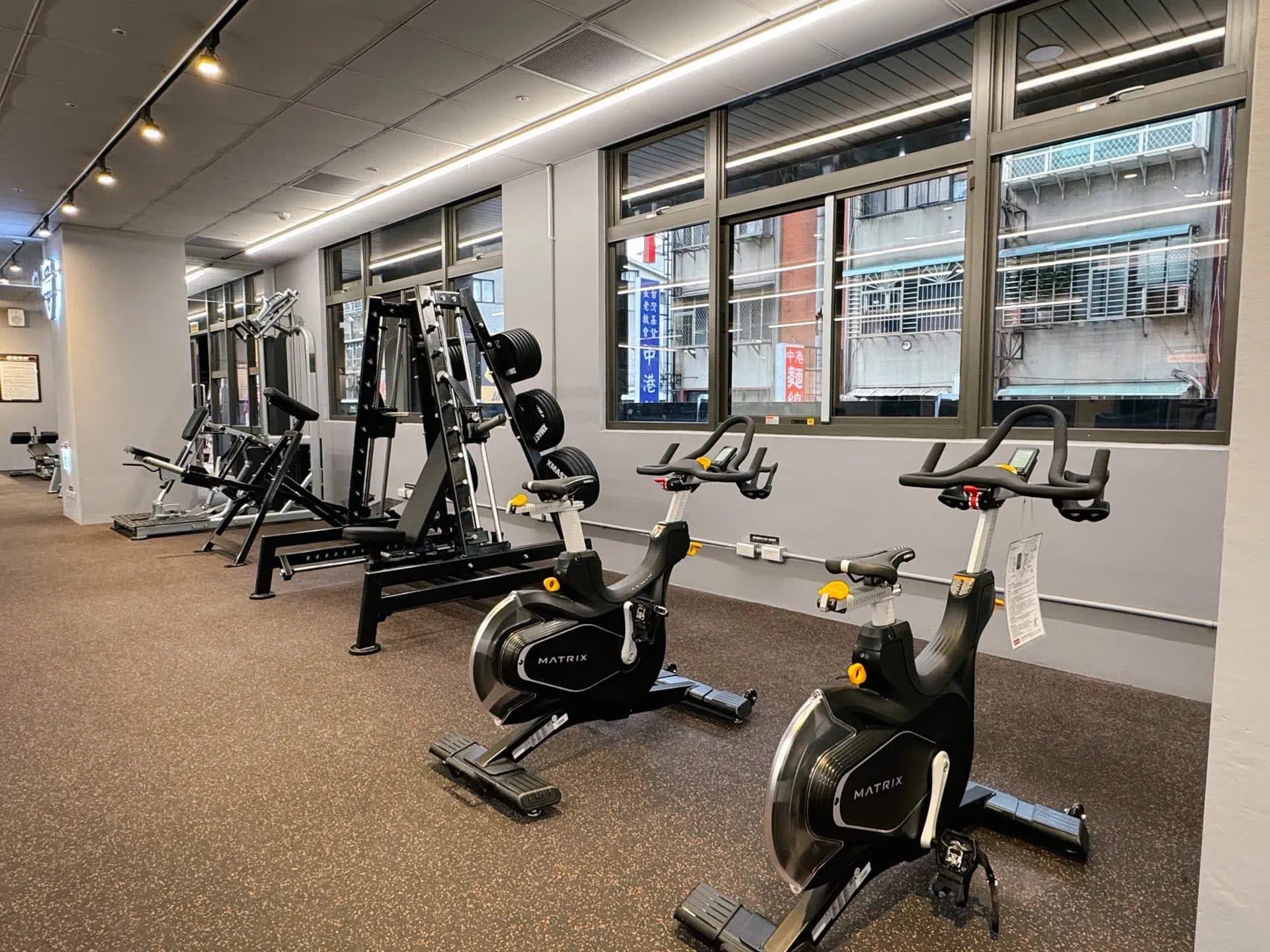 BE YOUR FITNESS 新北新莊店