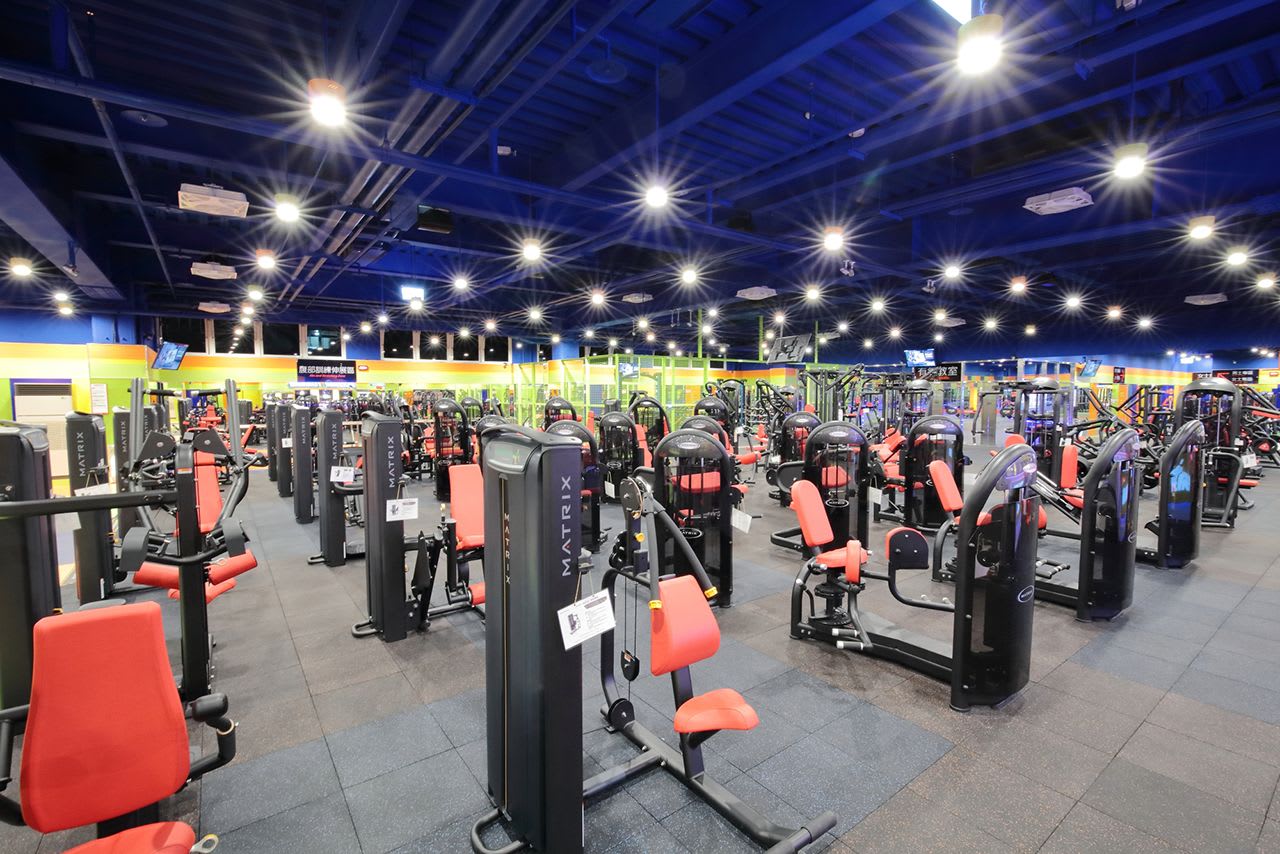 World Gym 苗栗苑裡店