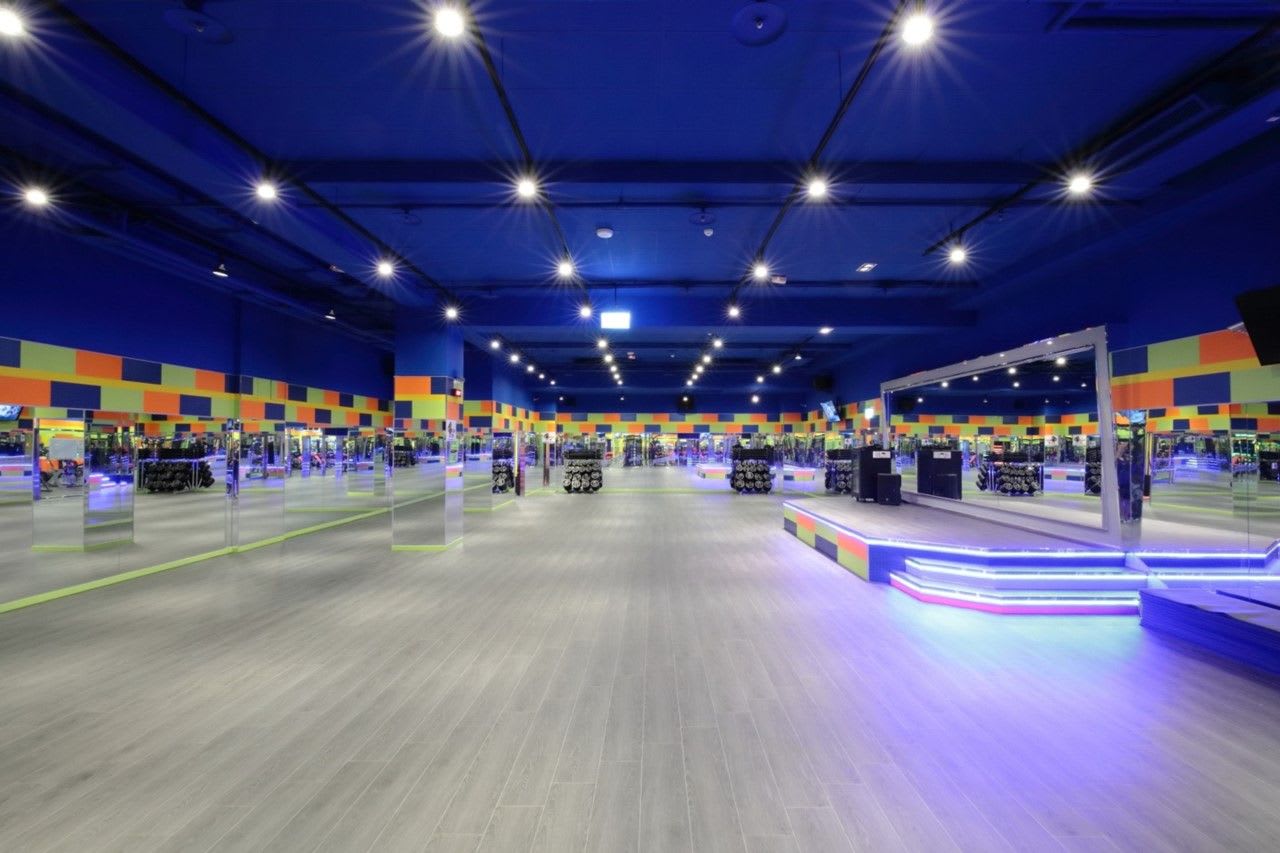 World Gym 苗栗苑裡店