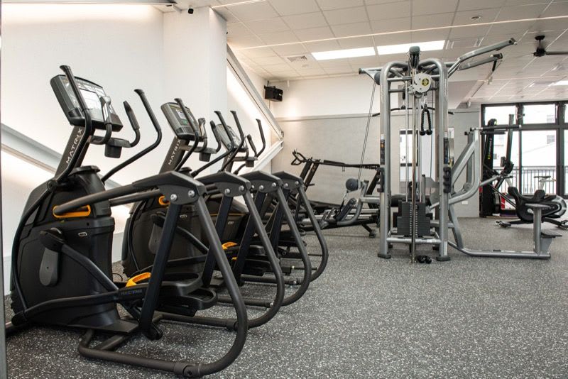 豐原健身房「體能美學」｜銀髮族訓練、不綁約、學員免費自主訓練