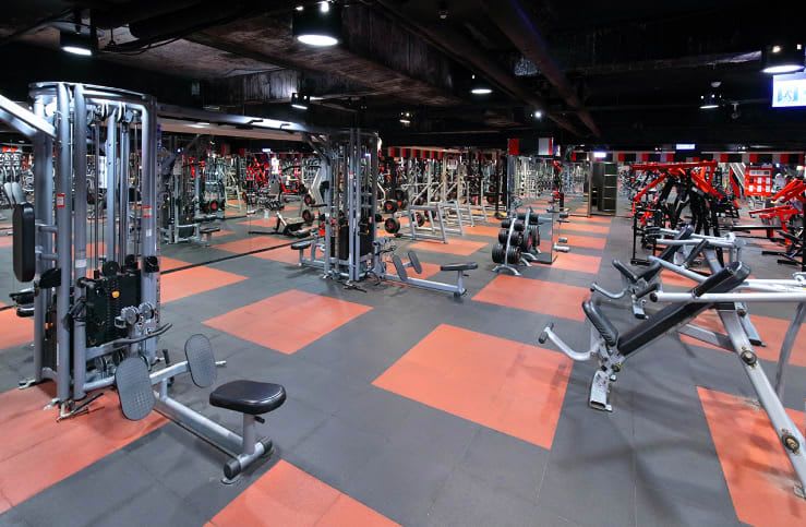 World Gym 新北板橋府中店