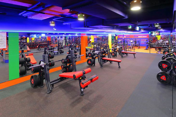 World Gym 台北民生圓環店