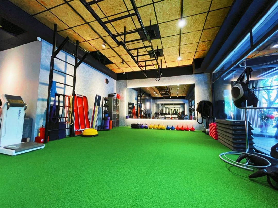 健身寓工作室｜高雄前金私人教練、自由教練場粗、單次入場