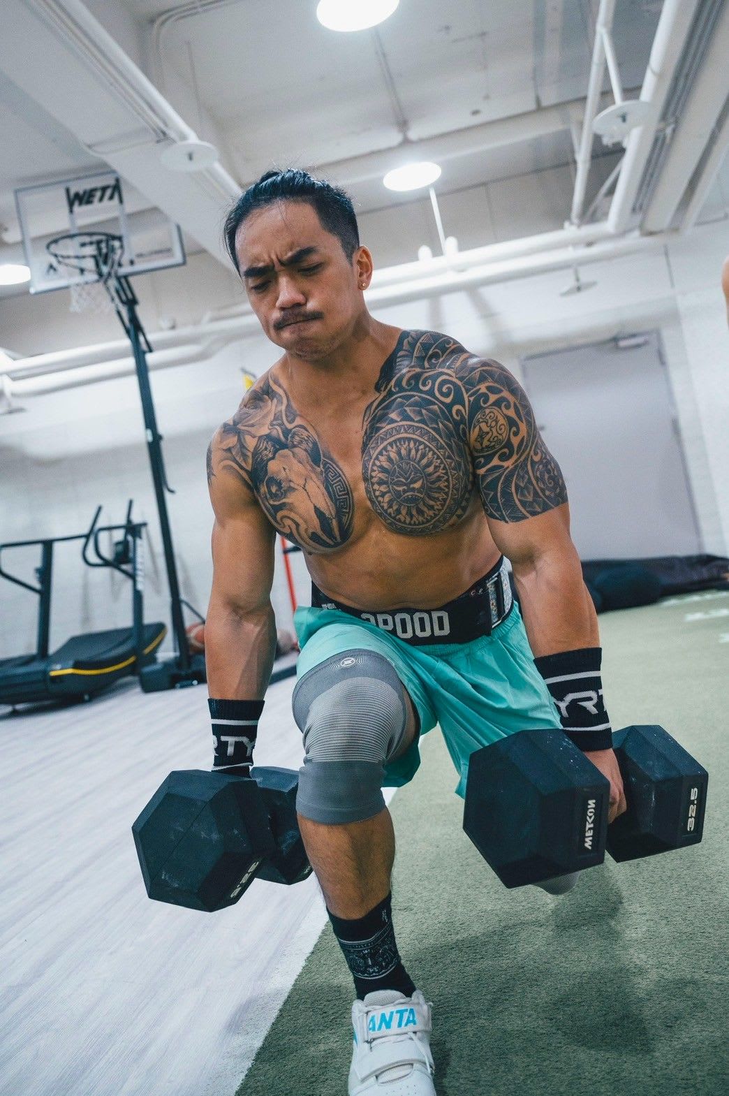 連續七年稱霸台灣CrossFit賽事的小豬，每日補充2g的魚油，幫助訓練後的身體修復｜圖源：小豬