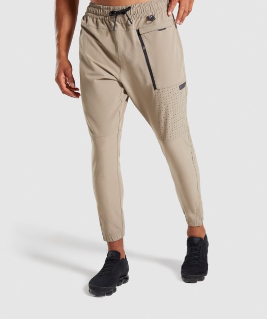 Gymshark Cargo Tech Bottoms - Driftwood Brown