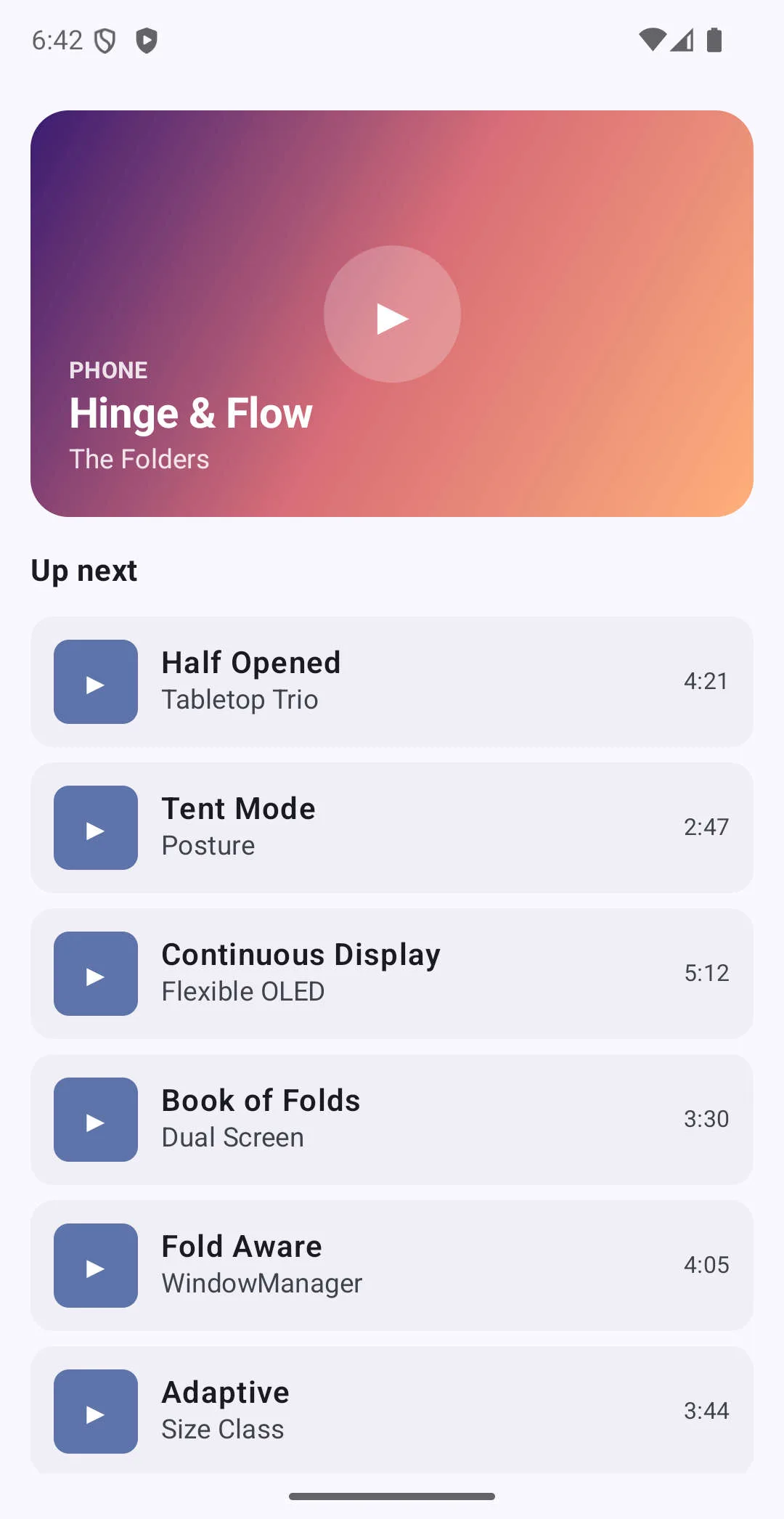 Folded outer display showing a single scrolling column
