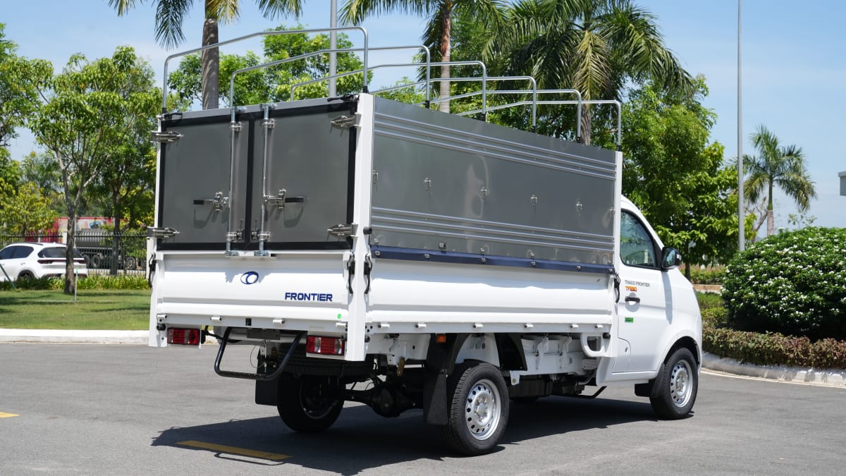 THACO TOWNER T2.5-2.8 (TF230)  – THÙNG MUI BẠT 4