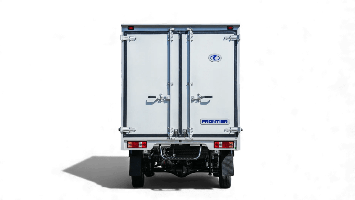 THACO TOWNER T2.5-2.8 (TF230) – THÙNG KÍN CÓ 1 CỬA HÔNG 3