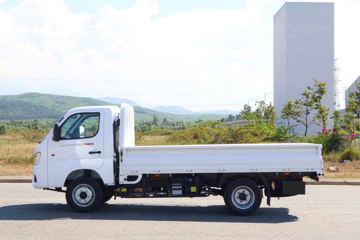 THACO FRONTIER TF2800 – THÙNG LỬNG 4