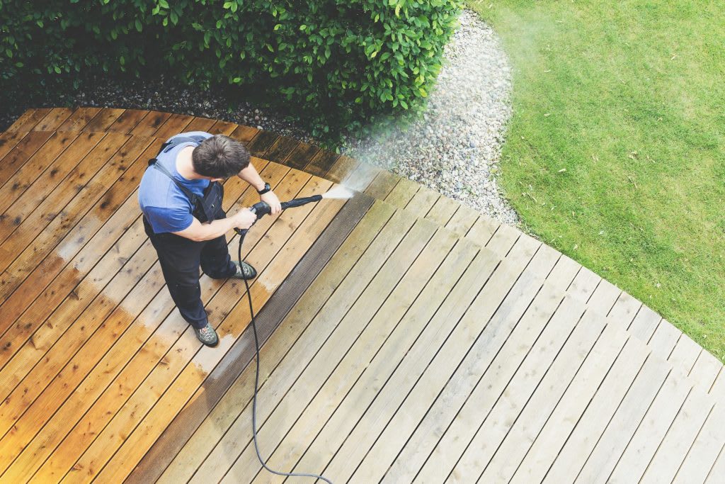 deck patio cleaning