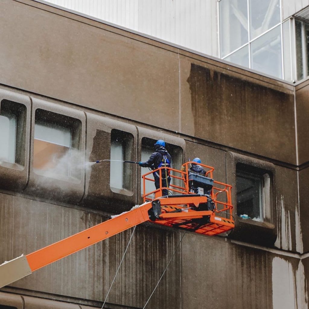 commercial-pressure-wash