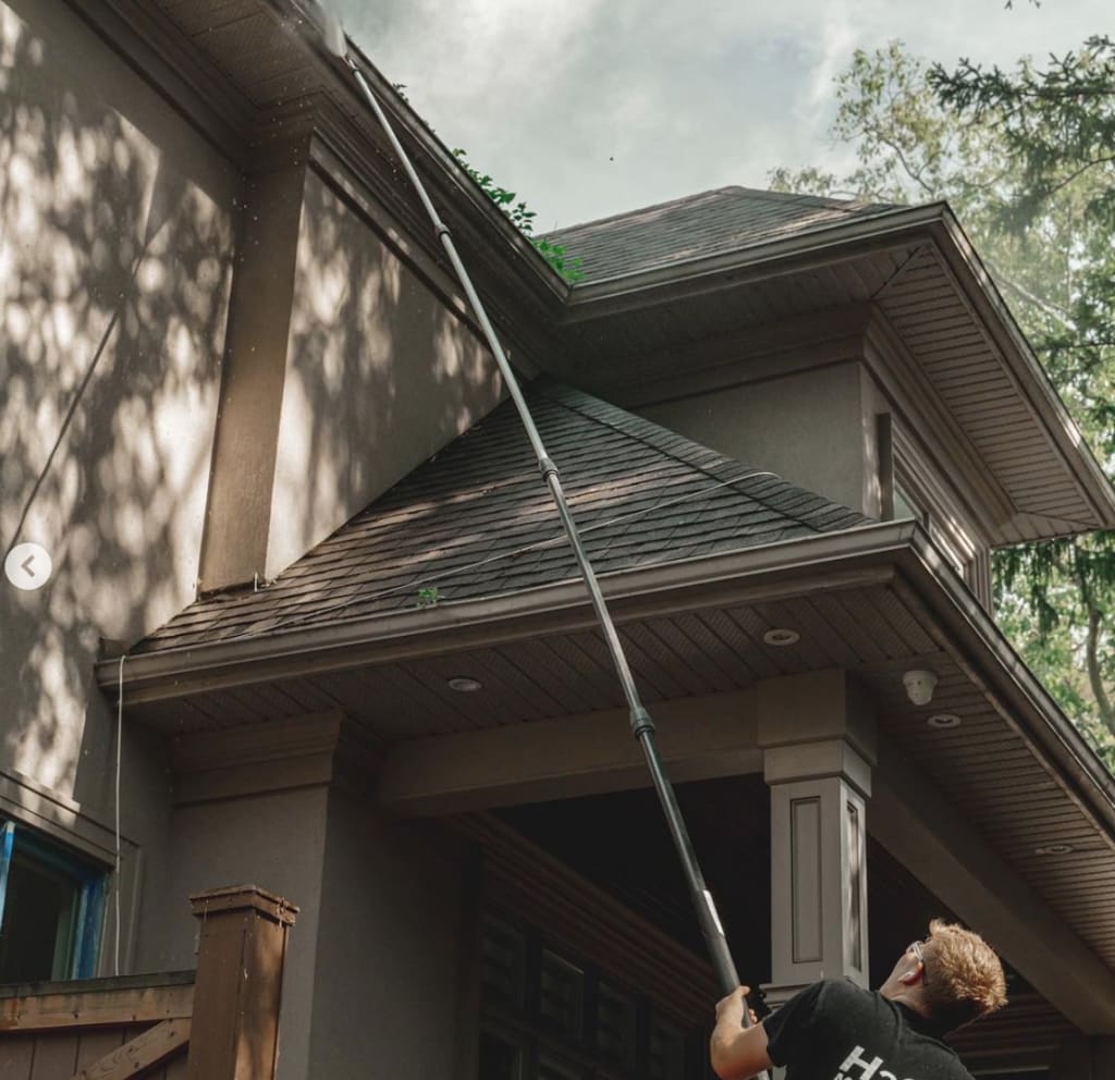 gutter-cleaning