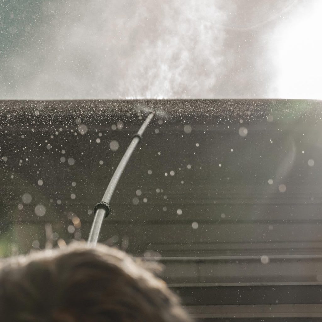commercial-eavestrough-downspout-cleaning