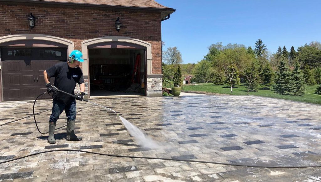 driveway-cleaning-toronto