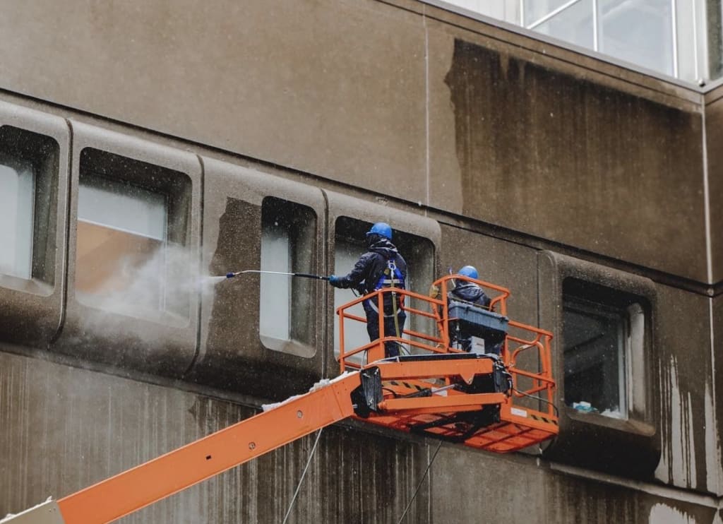 window-cleaning-services-in-toronto