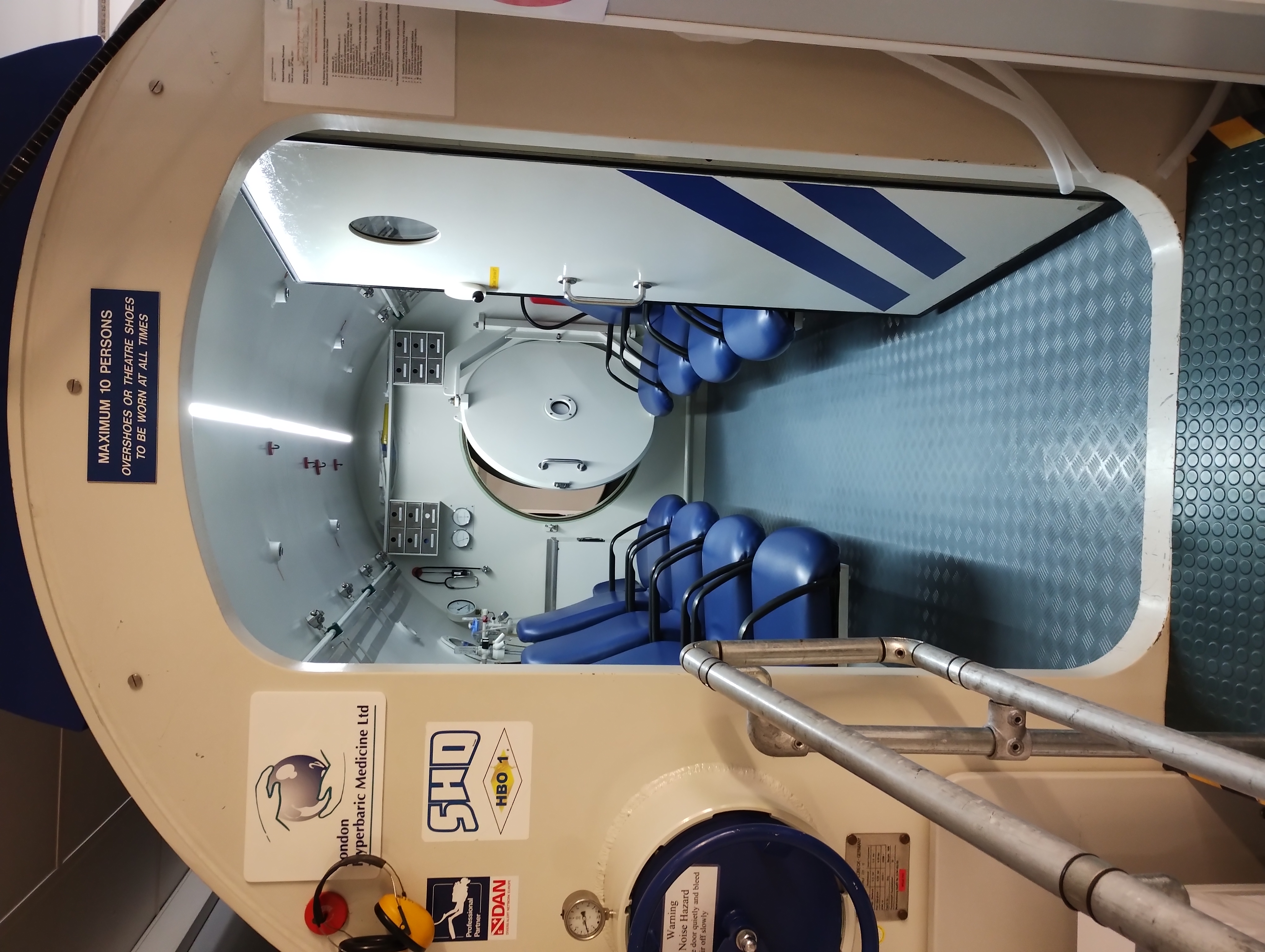Trip to London Hyperbaric Chamber