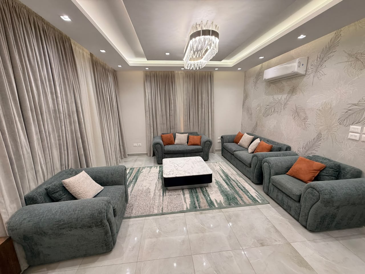 Apartment For Rent