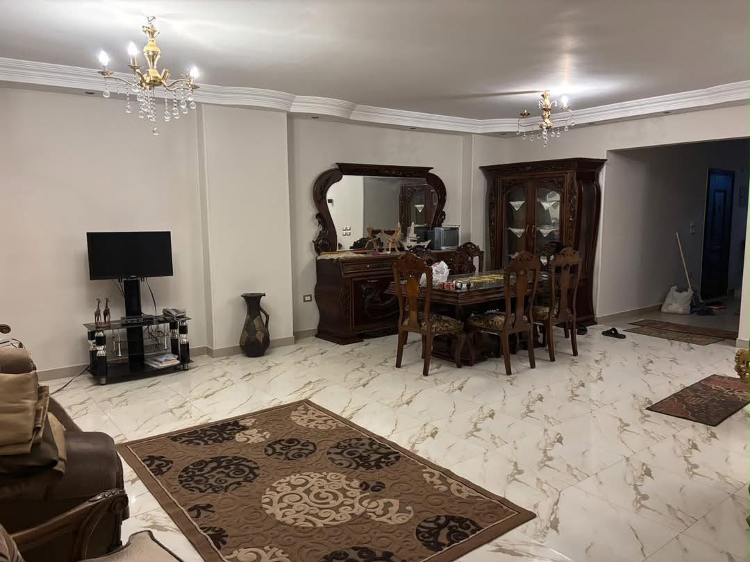 Apartment For Rent 1