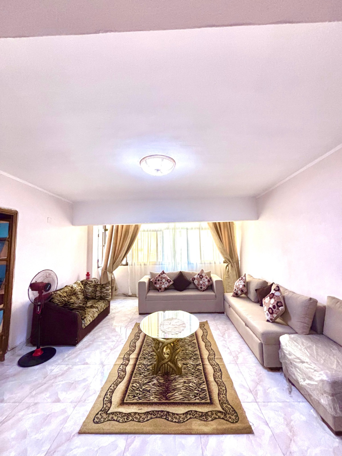Apartment For Rent 4