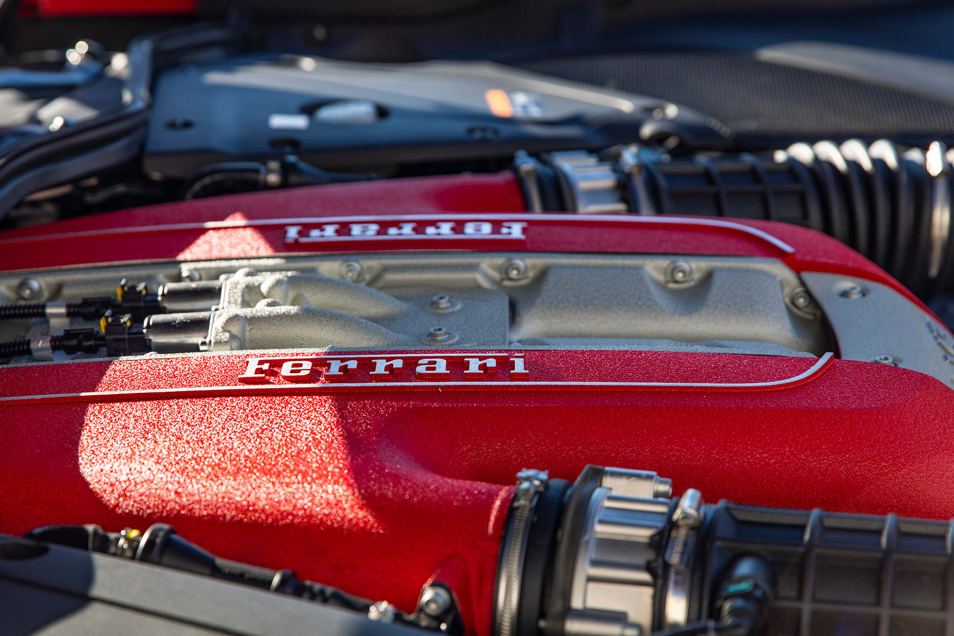 Super Fast Engine 812 Superfast Engine | Ferrari 812 Superfast Review: One of the Best ...