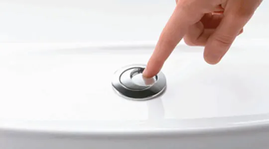 Reparo em vazamento caixa acoplada em Blumenau