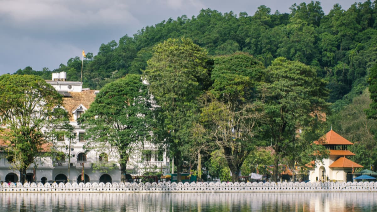 Pakej Percutian ke Kandy Bersama Tripfez