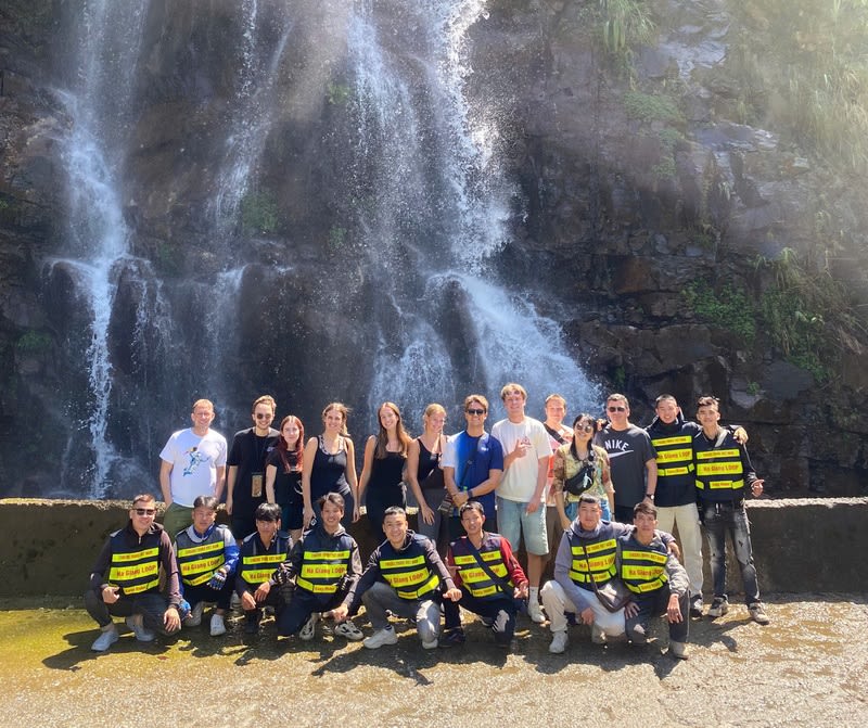 Cheers-Hostel-and-Tours