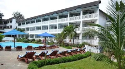 Travellers Beach Resort