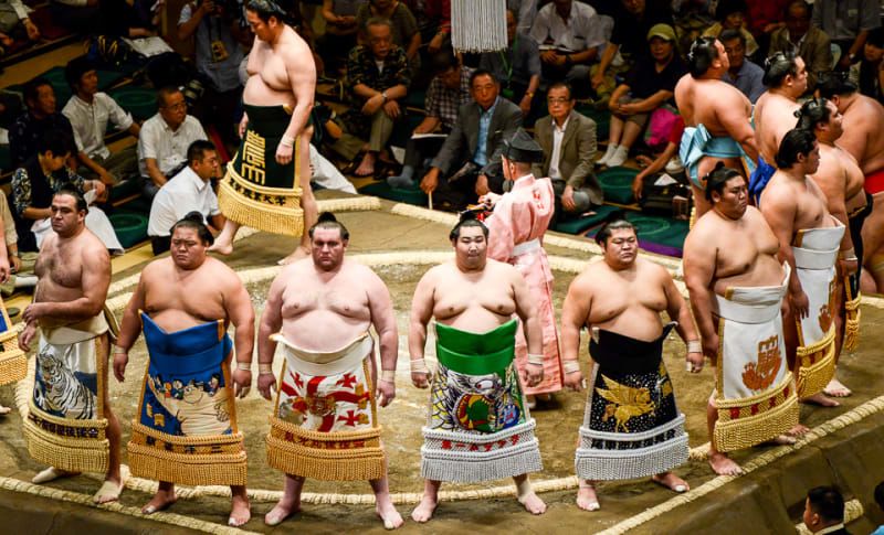 sumo-wrestlers