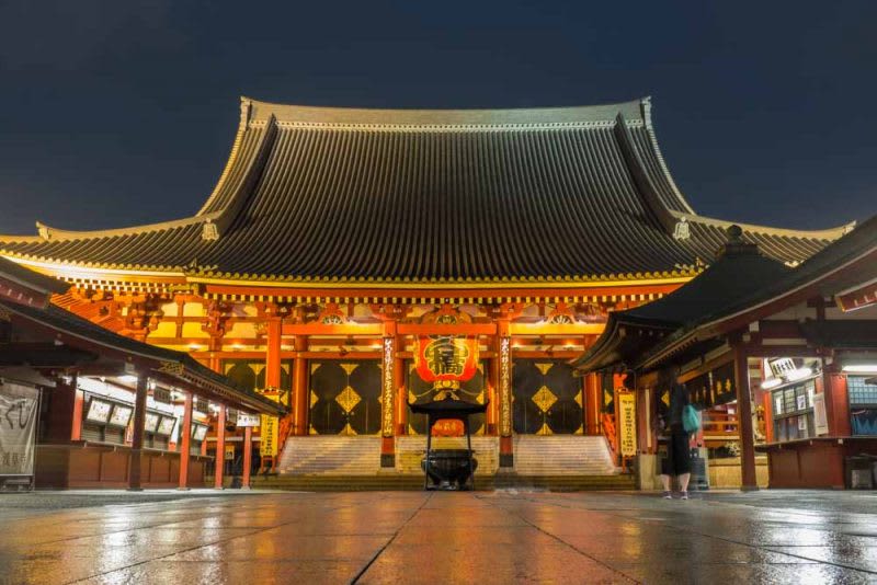 asakusa-sensoji-night-v01-800x534