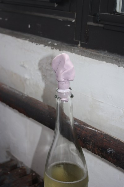 half-wet mouthpiece handmade silicone wine stopper