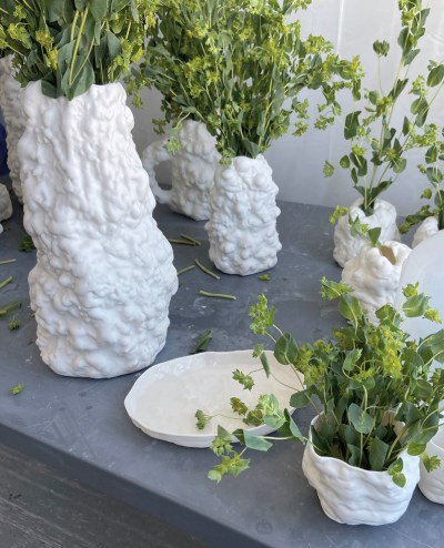 half-wet growth porcelain
